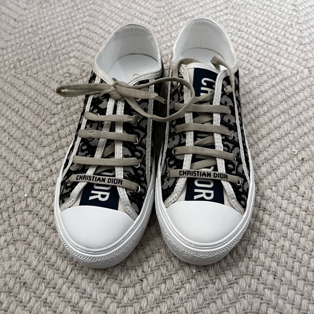 NWT SIZE 40 Dior Designer Sneakers